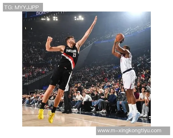 甜瓜分析小卡表现只要专注快船将成为联盟强队 甜瓜分析小卡表现只要专注快船将成为联盟强队